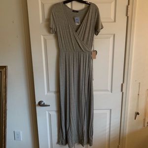 3/$25 Cute maxi dress